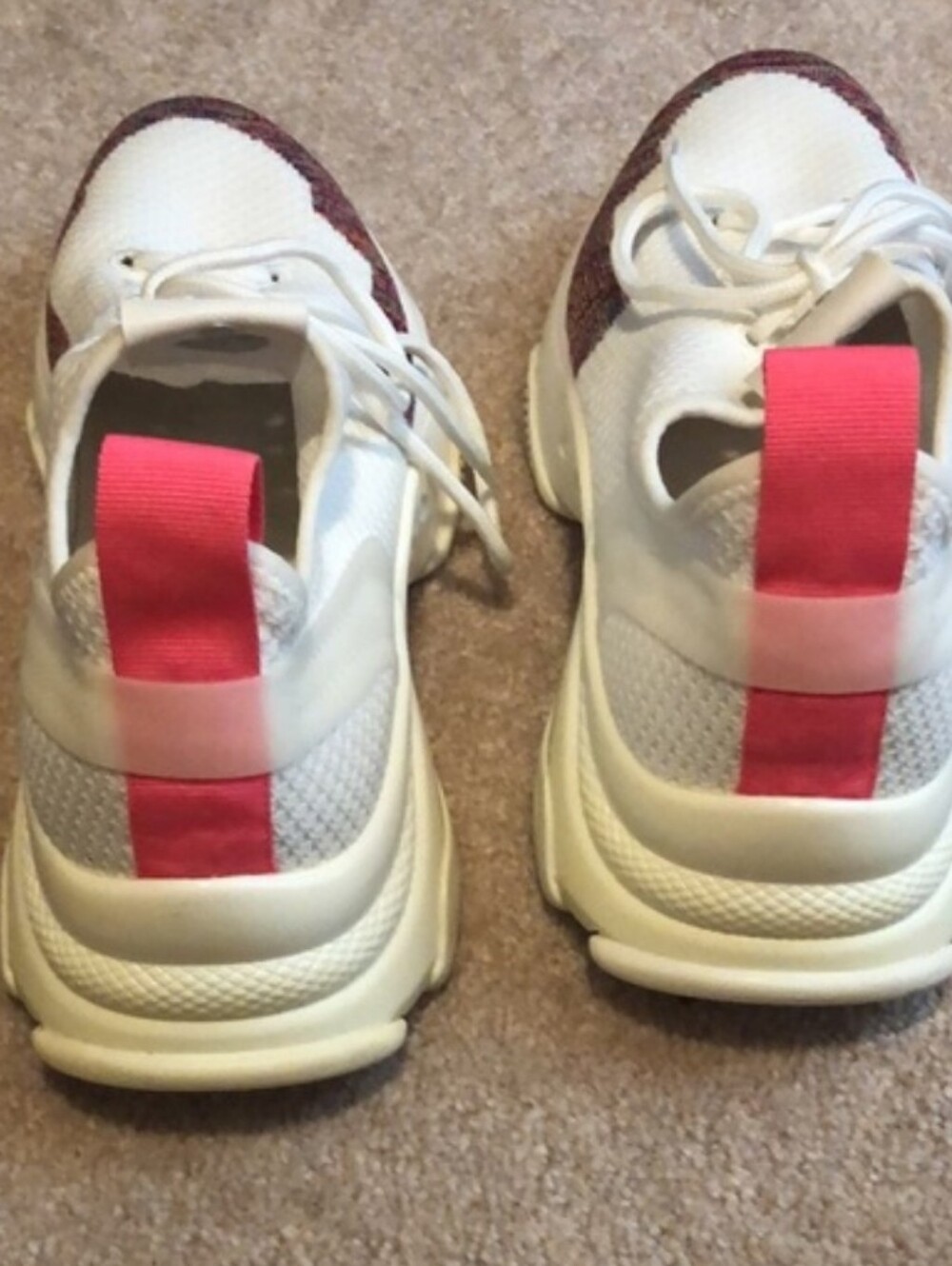Steve Madden White sneakers